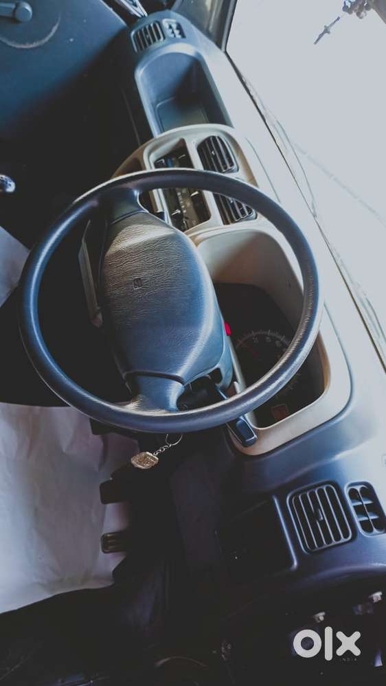 Maruti Suzuki Eeco 5 Seater Ac, 2011, Petrol