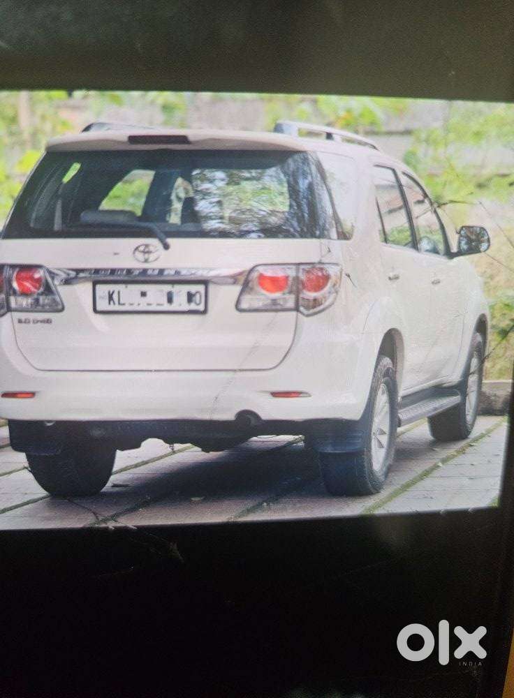 Toyota Fortuner 2011-2016 4x2 At, 2013, Diesel