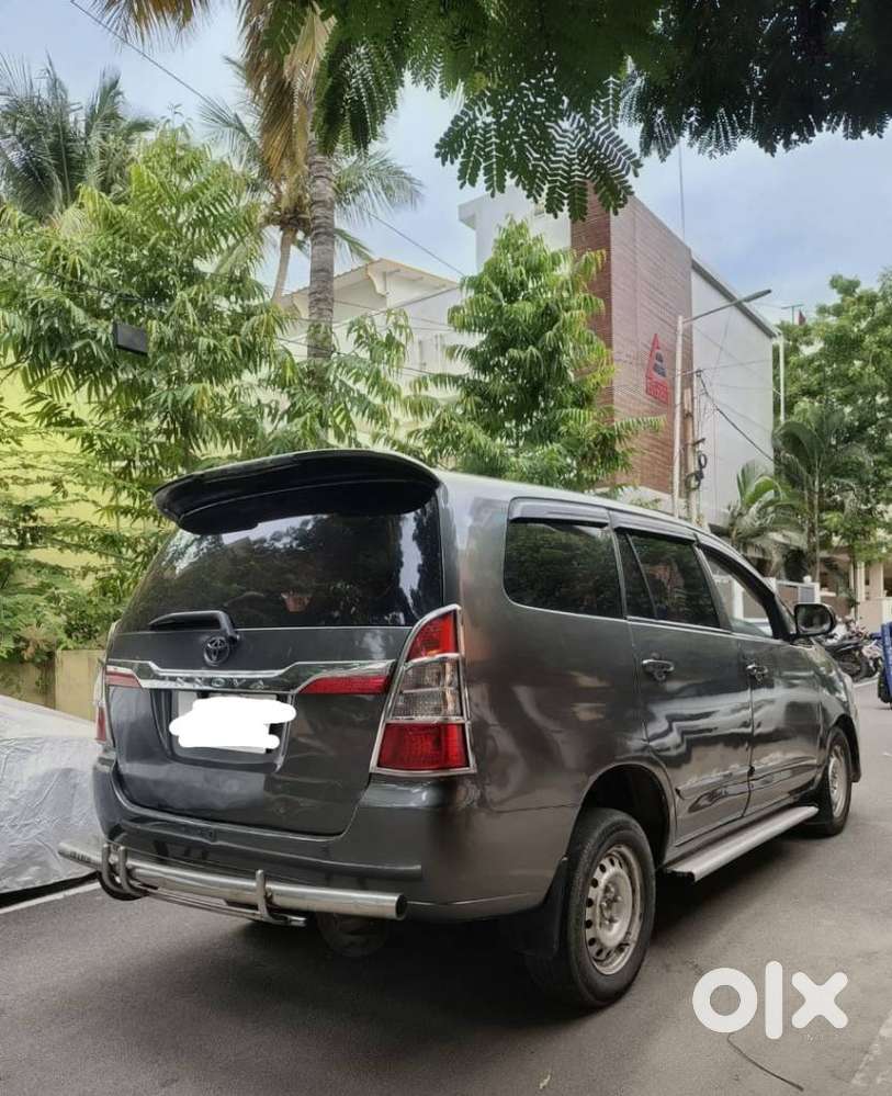 Toyota Innova 2.5 G4 Diesel 8-seater, 2006, Diesel