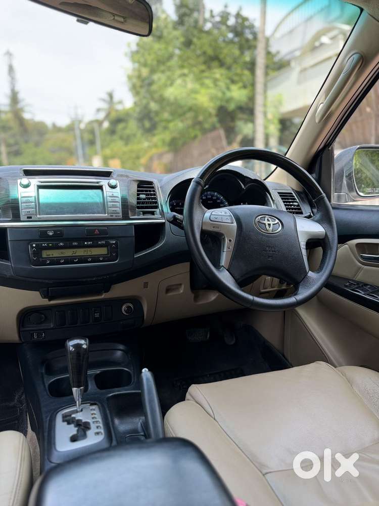 Toyota Fortuner 3.0 4x2 Automatic, 2014, Diesel