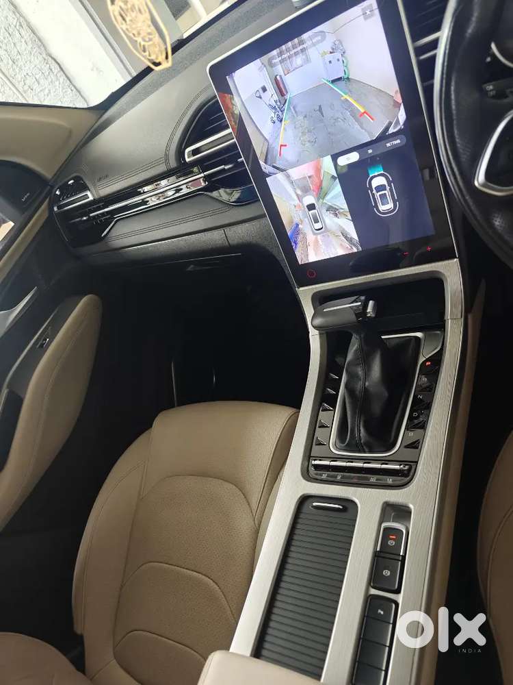 Mg Hector 2023 Petrol 14000 Km Driven