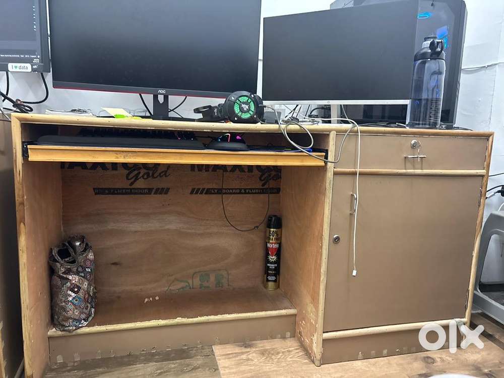 Computer Table Buy Sell Used Furniture in Surat OLX