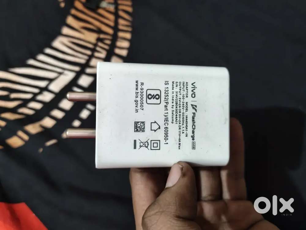 Vivo original adapter 44 watt(Only adapter)
