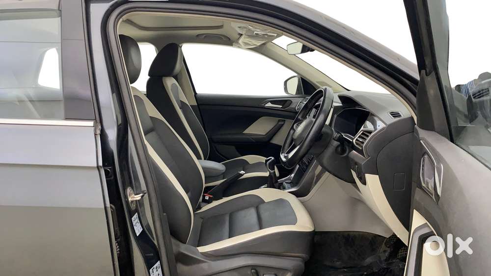 Volkswagen Taigun Topline 1.0 Tsi Mt (electric Seats), 2024, Petrol