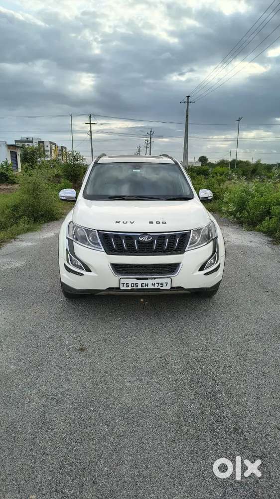 Mahindra Xuv500 2015 W10 Diesel 94000 Km Driven
