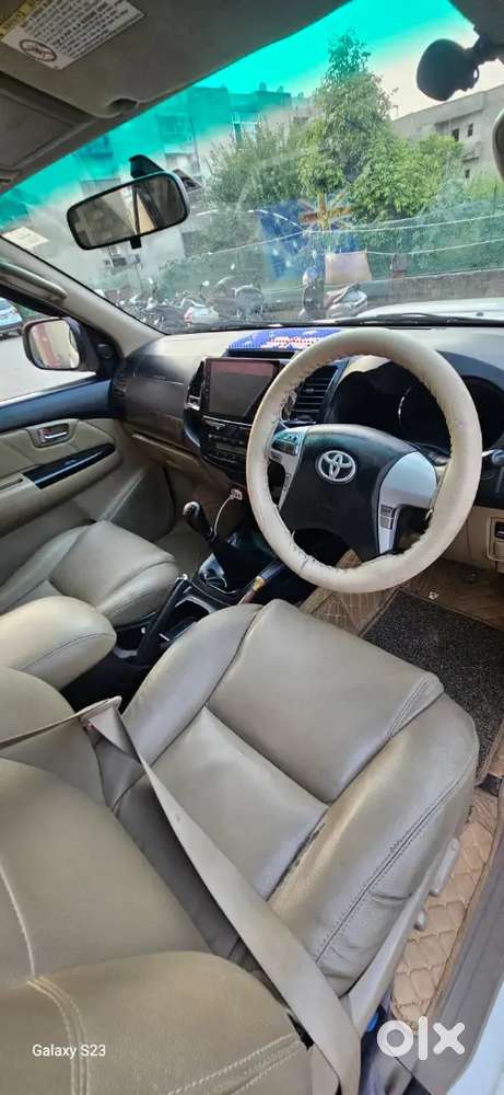 Toyota Fortuner Legender 2014 Suv