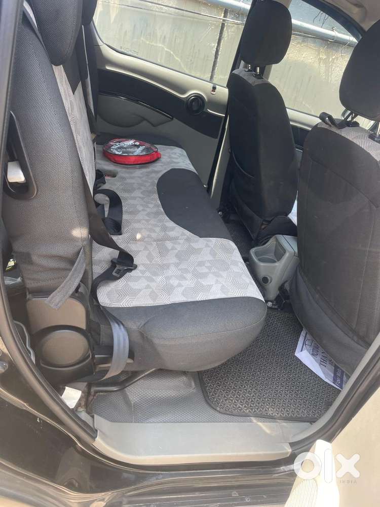 Mahindra Nuvosport N6, 2016, Diesel