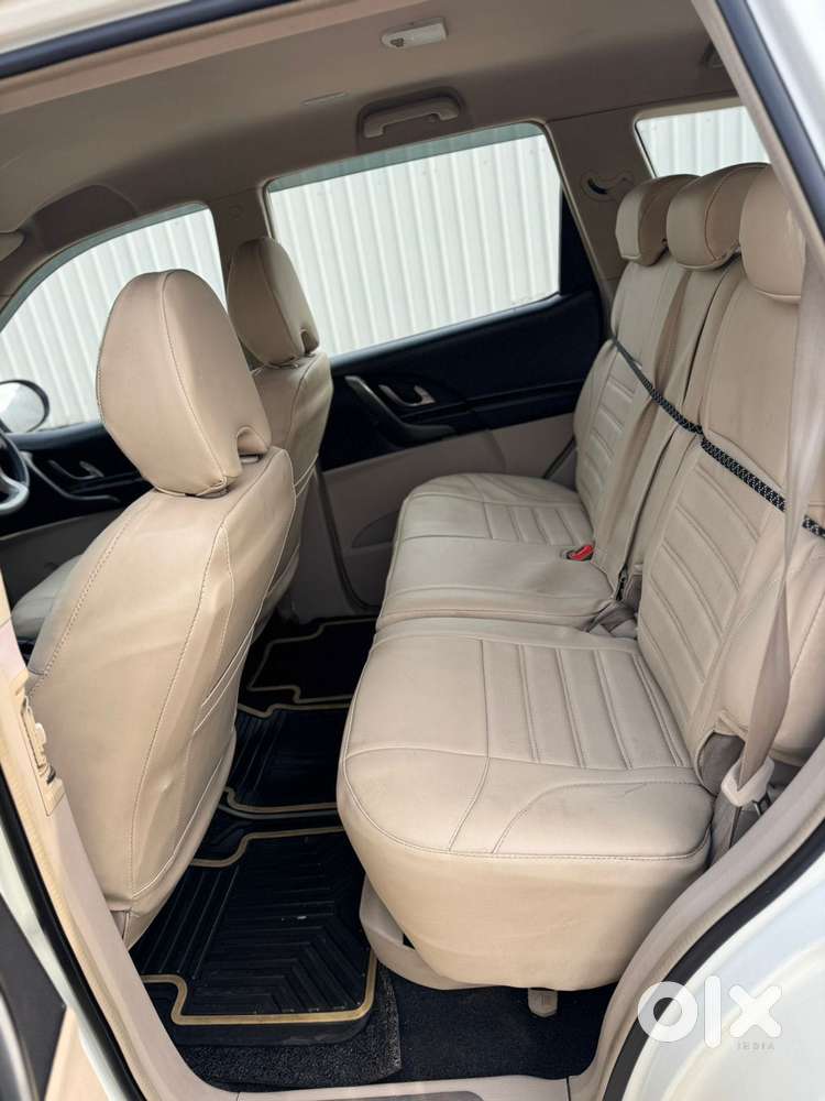 Mahindra Xuv500 W6 At, 2016, Diesel