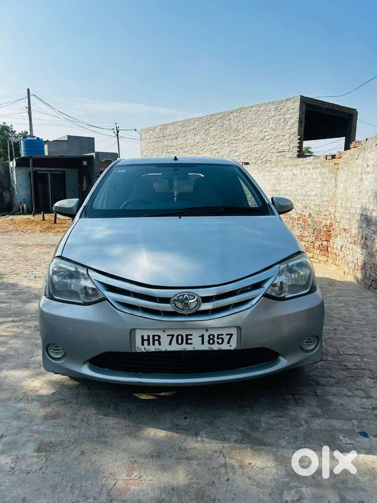 Toyota Etios Liva 2011