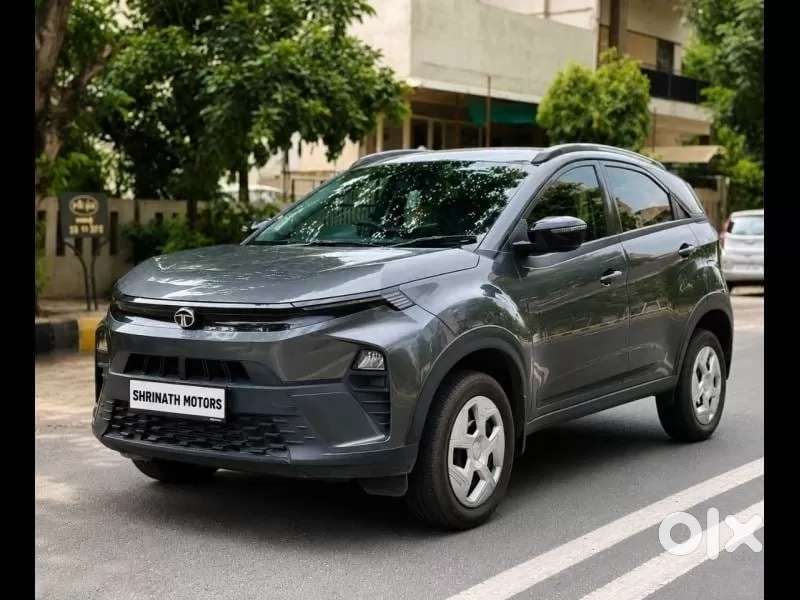 Tata Nexon, 2025, Diesel