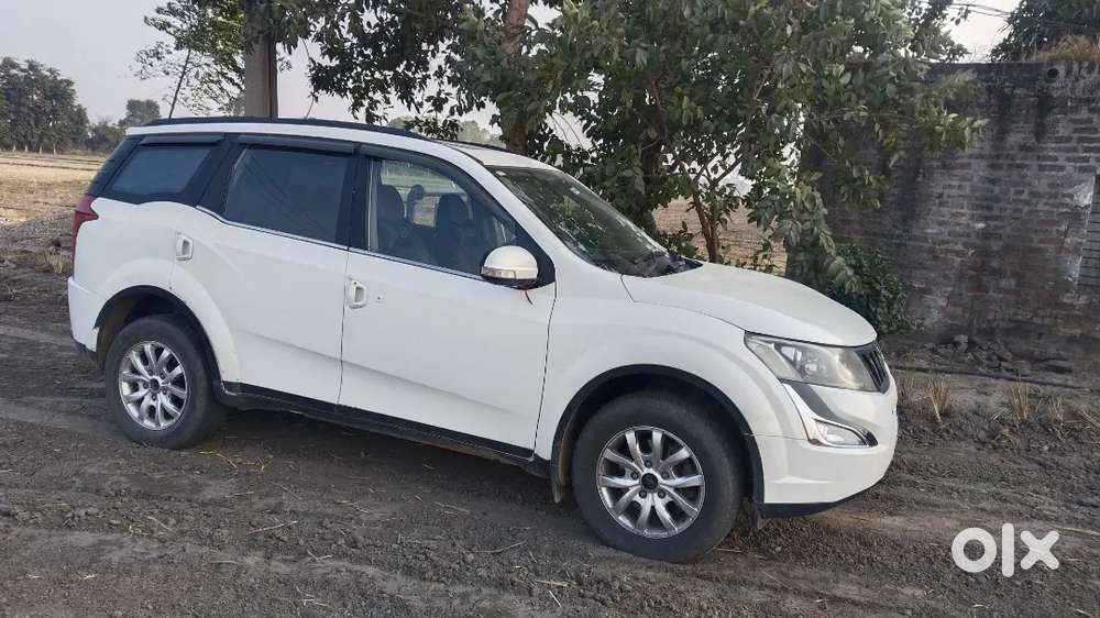 Xuv 500 W10