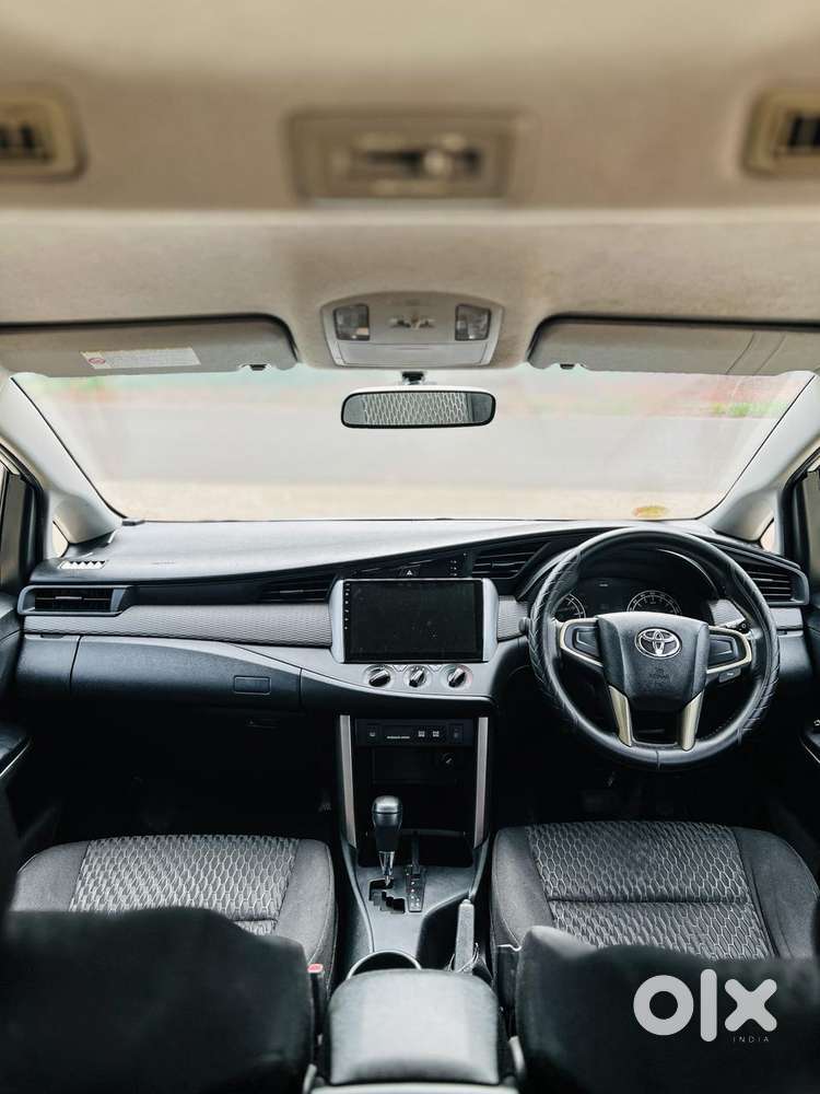 Toyota Innova Crysta G 8 Str, 2016, Diesel