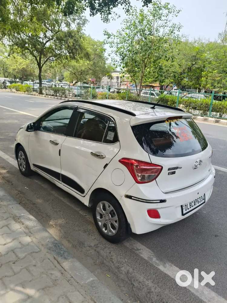 Hyundai Grand I10 2017 Petrol Well Maintained