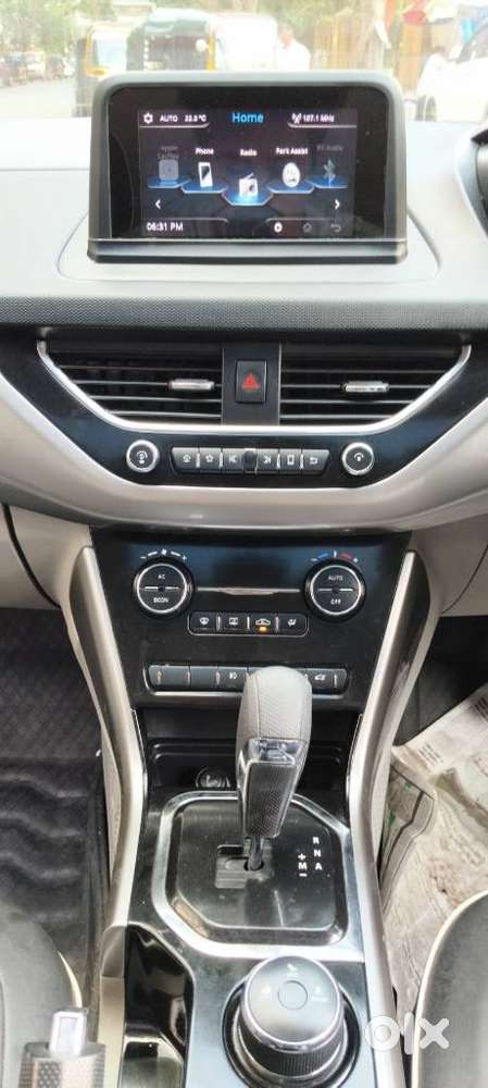 Tata Nexon 1.2 Revotron Xz Plus Dual Tone, 2018, Cng & Hybrids