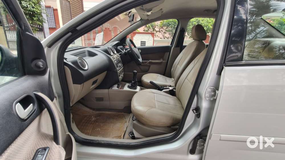 Ford Fiesta 1.6 Exi, 2010, Petrol