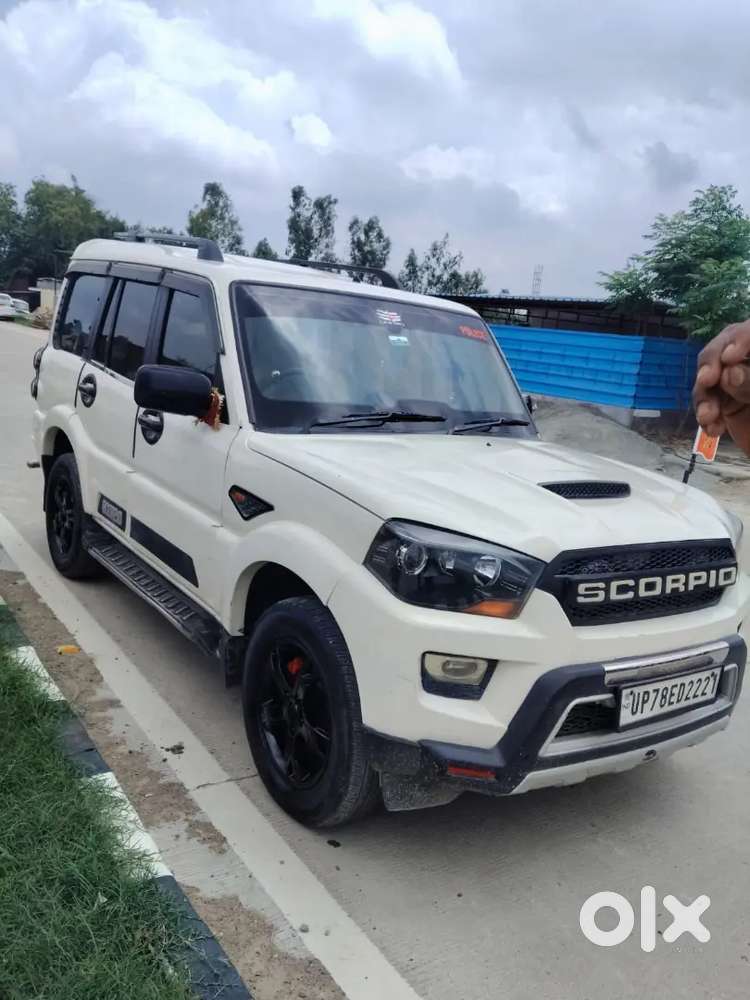 Mahindra Scorpio 2015 2.2 S10