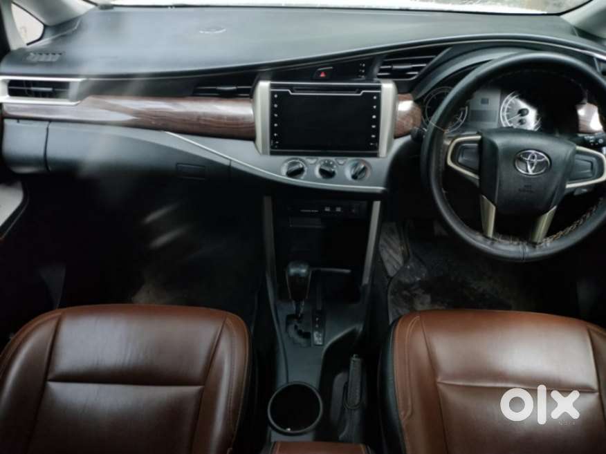 Toyota Innova Crysta 2.8 Gx At 8s, 2018, Diesel