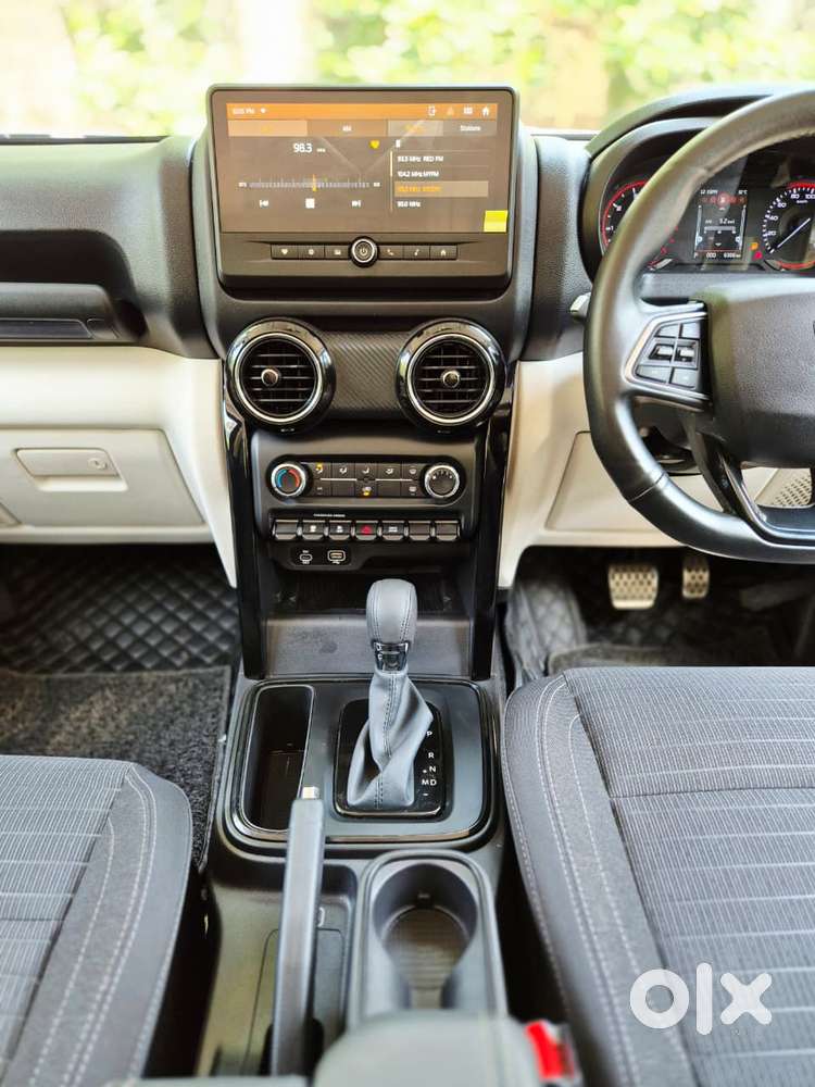 Mahindra Thar Roxx Mx3 Petrol At 2wd, 2025, Petrol