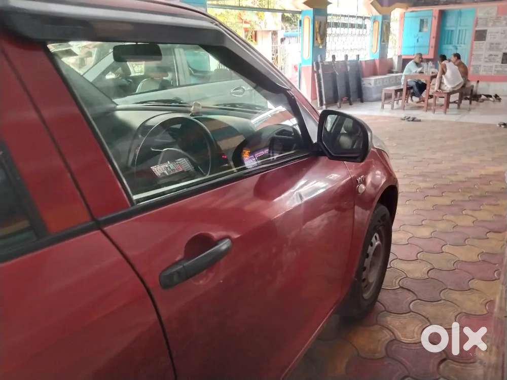 Maruti Suzuki Swift Lxi 2014