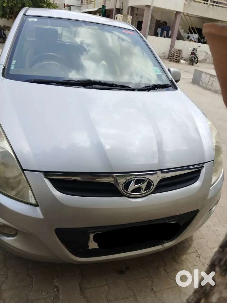  Hyundai I20 Asta 1.4 Crdi Diesel (top Model)  2011  Well Maintain