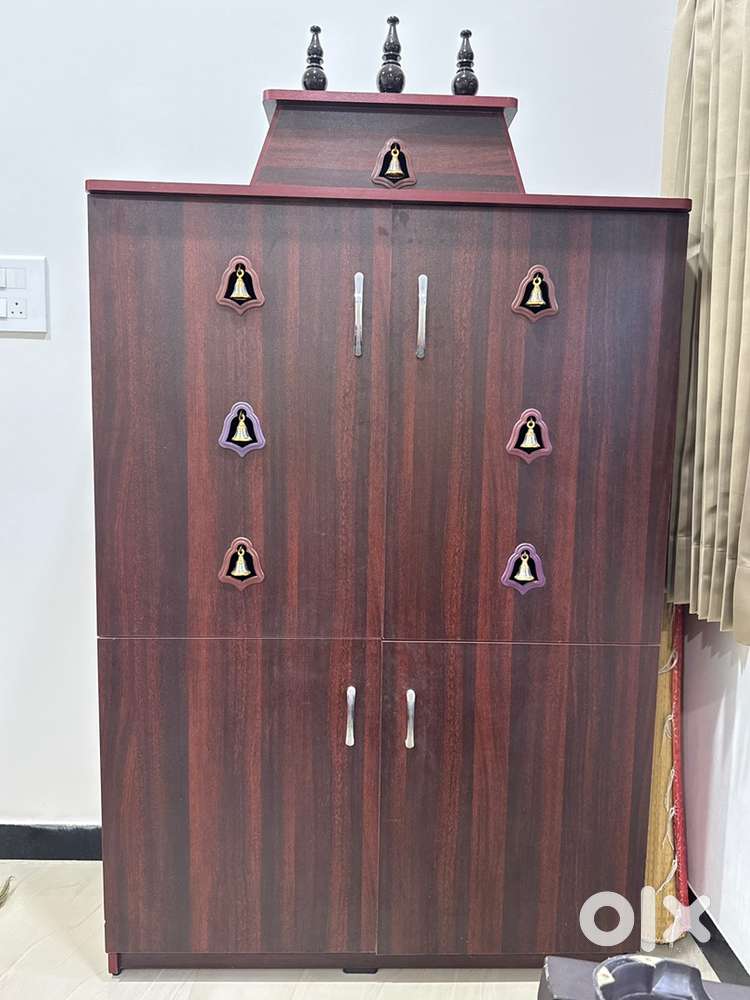 Pooja Cupboard for Sale &ndash; Excellent Condition