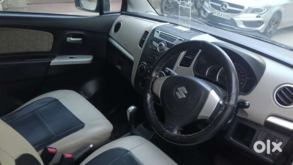 Maruti Suzuki Wagon R Vxi Amt1.2, 2016, Petrol