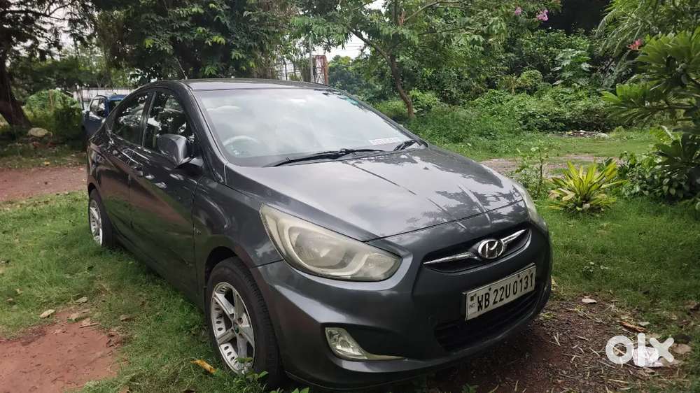 Hyundai Verna Gl 2012 Car