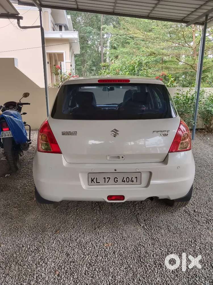 Maruti Suzuki Swift 2010