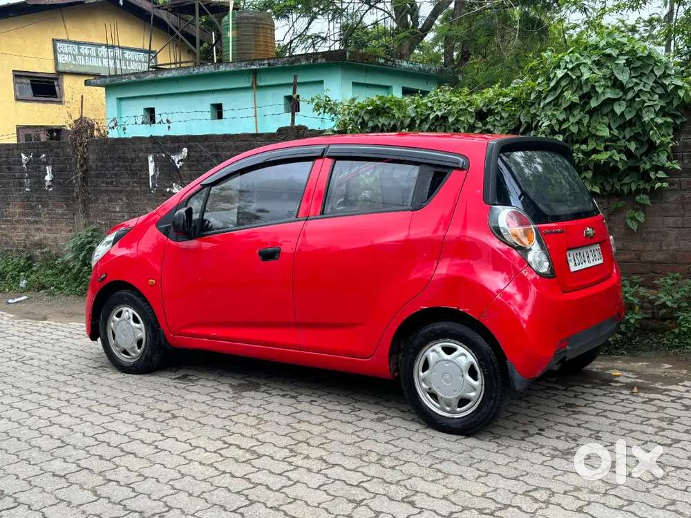 Chevrolet Beat Petrol 2010