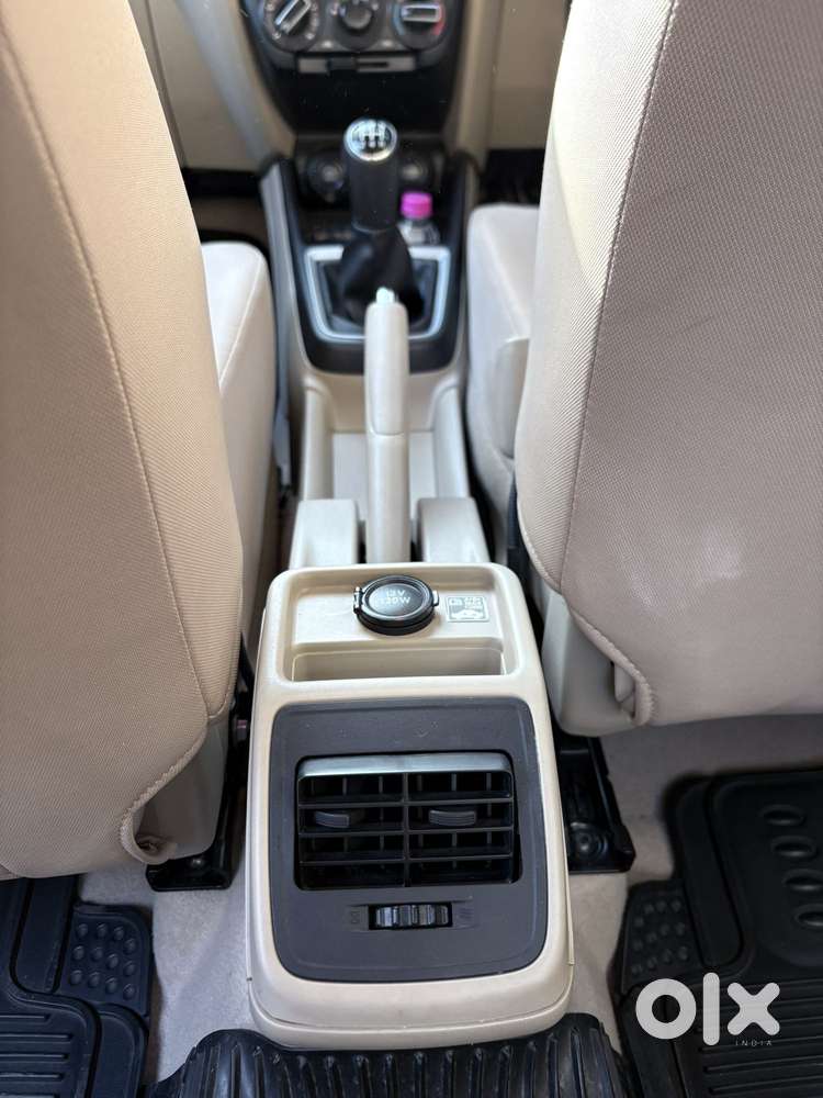 Maruti Suzuki Swift Dzire Vxi Optional, 2020, Petrol