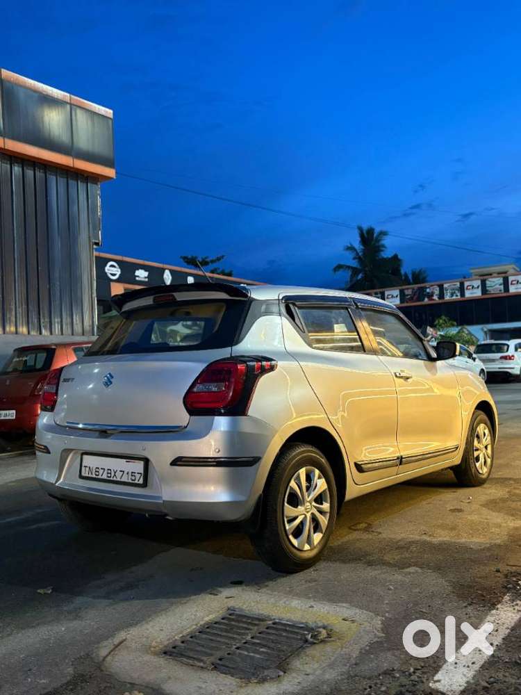 Maruti Suzuki Swift Vxi + Manual, 2018, Petrol
