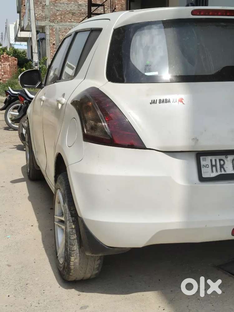 Maruti Suzuki Swift 2016