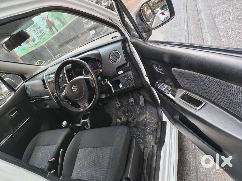 Maruti Suzuki Wagon R 1.0 Vxi Plus Amt, 2013, Petrol