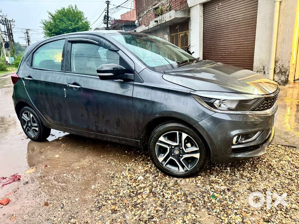 Tata Tiago 2022 Petrol 24923 Km Driven