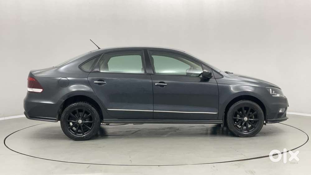 Volkswagen Vento Petrol Highline At, 2022, Petrol