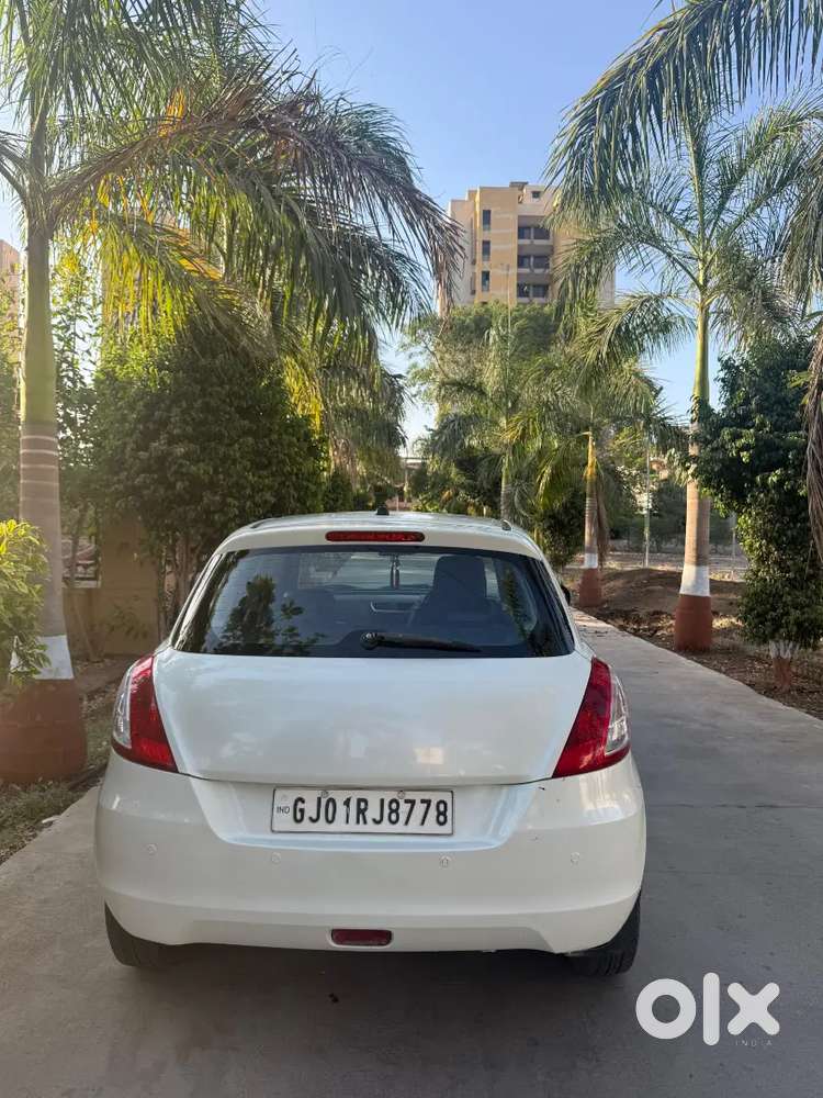 Maruti Suzuki Swift 2015