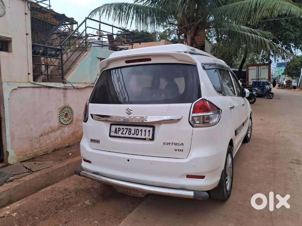 Maruti Suzuki Ertiga Vdi 2016 Edition