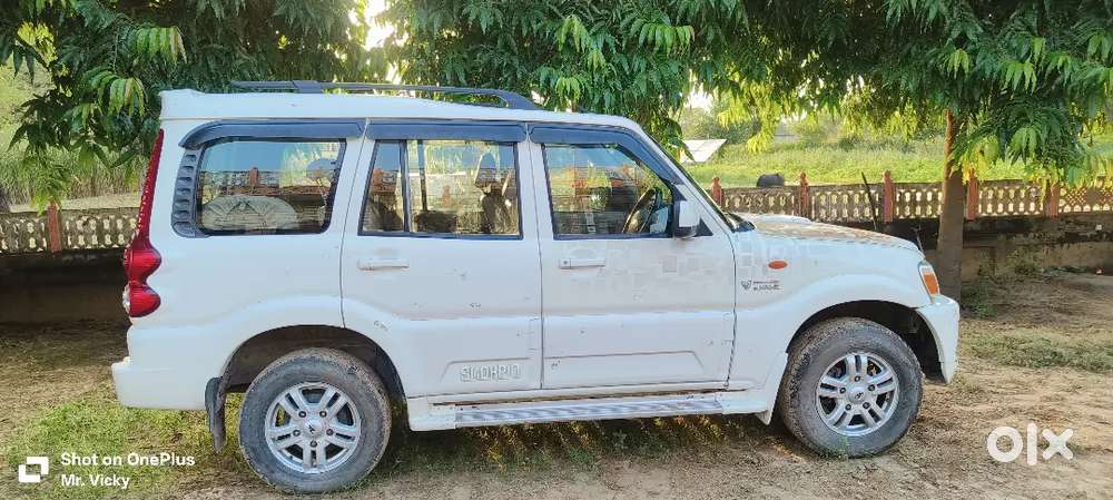 Mahindra Scorpio 2011 Model Argent Sell
