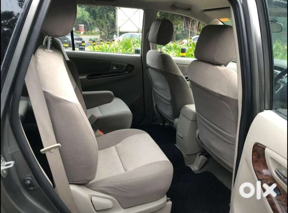 Toyota Innova Diesel 2012