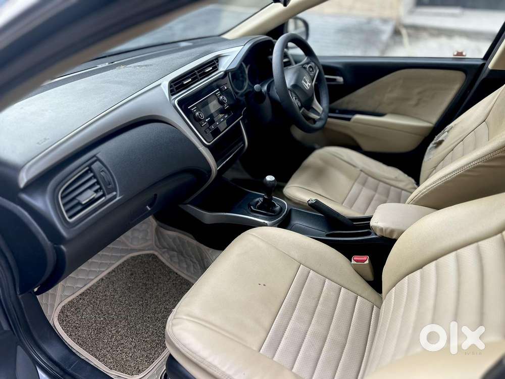 Honda City I-vtec Sv, 2018, Petrol