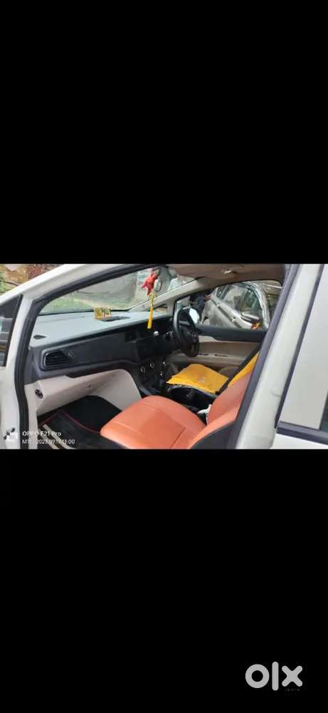 Mahindra Marazzo Diesel 2022