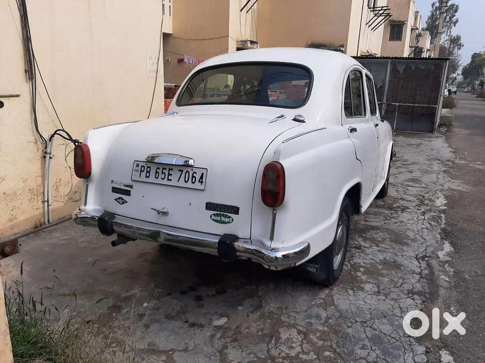 Ambassador Ambassador 2007 Petrol