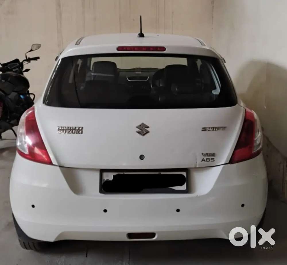 Maruti Suzuki Swift Diesel 2015 Vdi Abs, All Accessoriemaruti Genuine