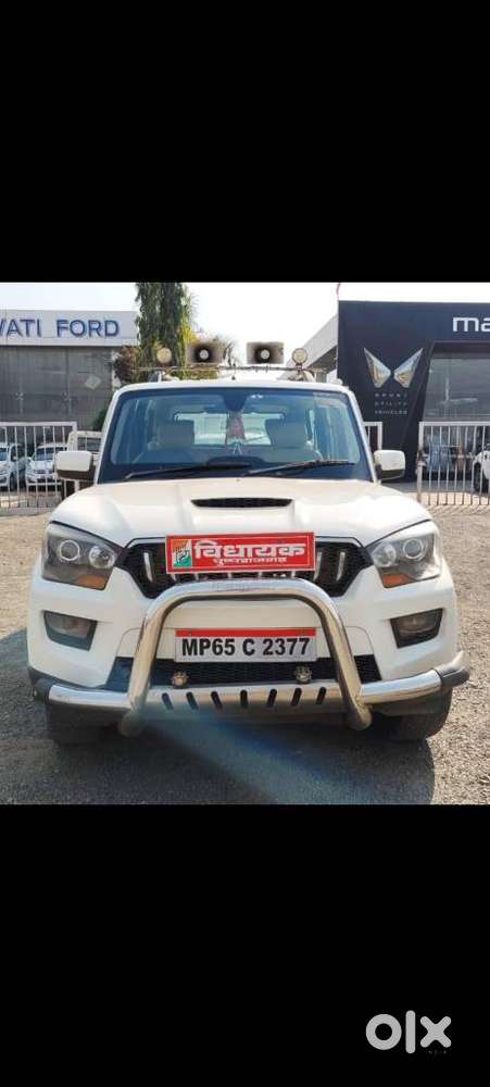 Mahindra Scorpio S10, 2017, Diesel
