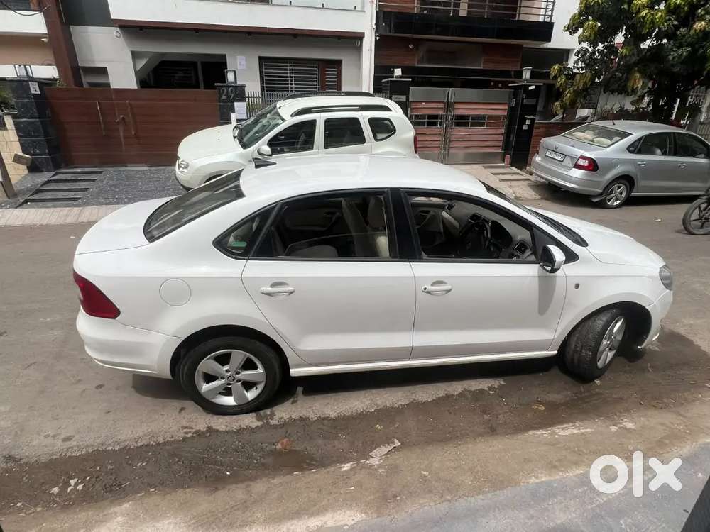 Skoda Rapid Elegance 2017 Diesel Automatic