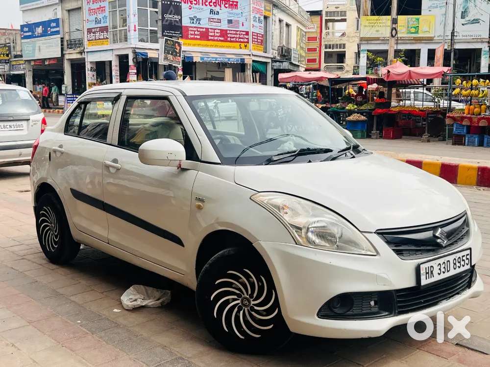 Maruti Suzuki Dzire 2015 Diesel 100000 Km Driven.