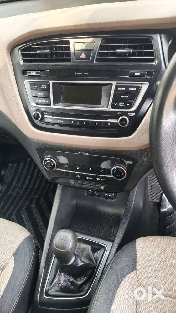 Hyundai I20 Sportz 1.2 Vtvt, 2017, Petrol