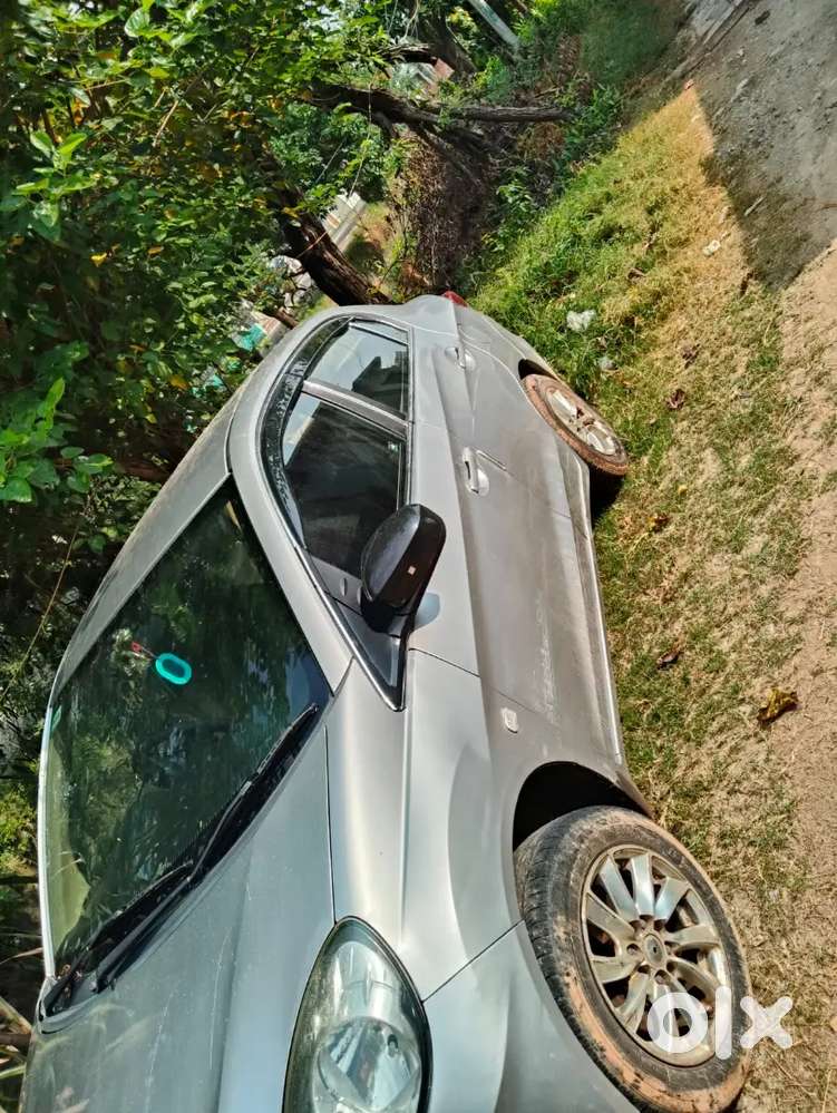 Honda Amaze 2014