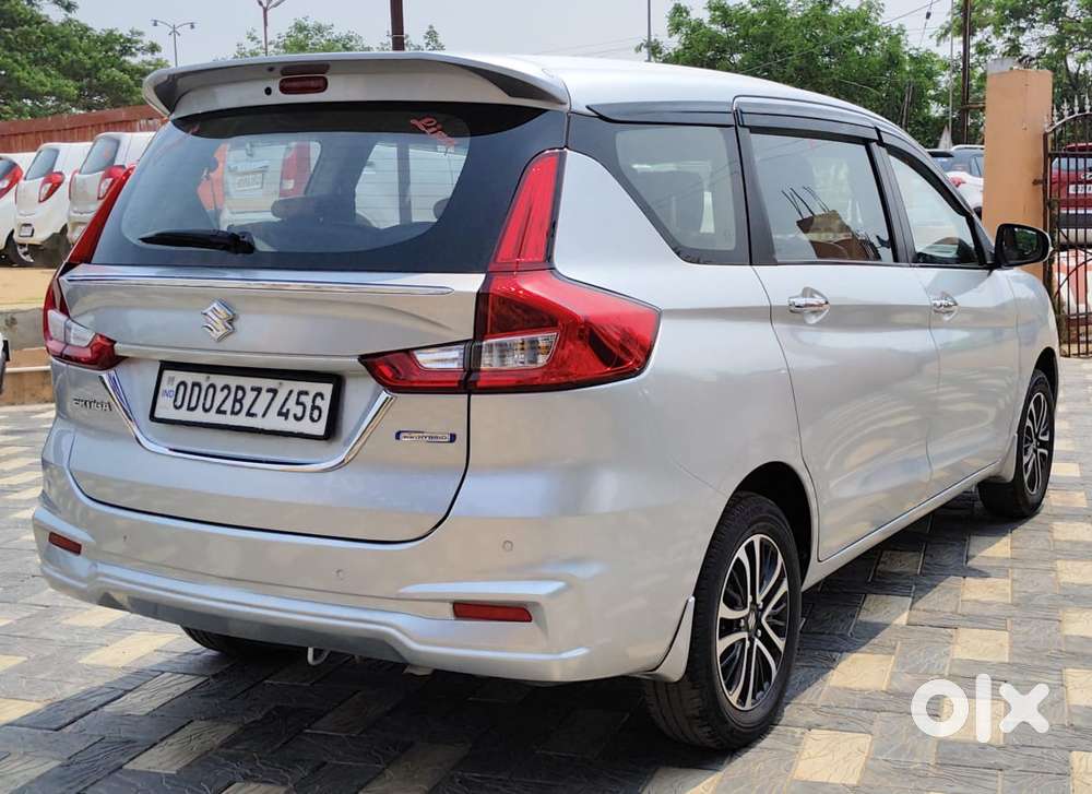 Maruti Suzuki Ertiga 1.5 Zxi Plus Shvs, 2022, Petrol