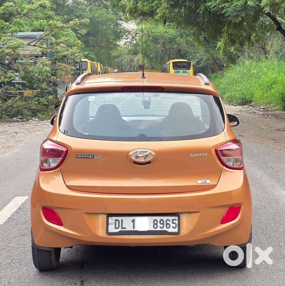 Hyundai Grand I10 Sportz, 2015, Petrol